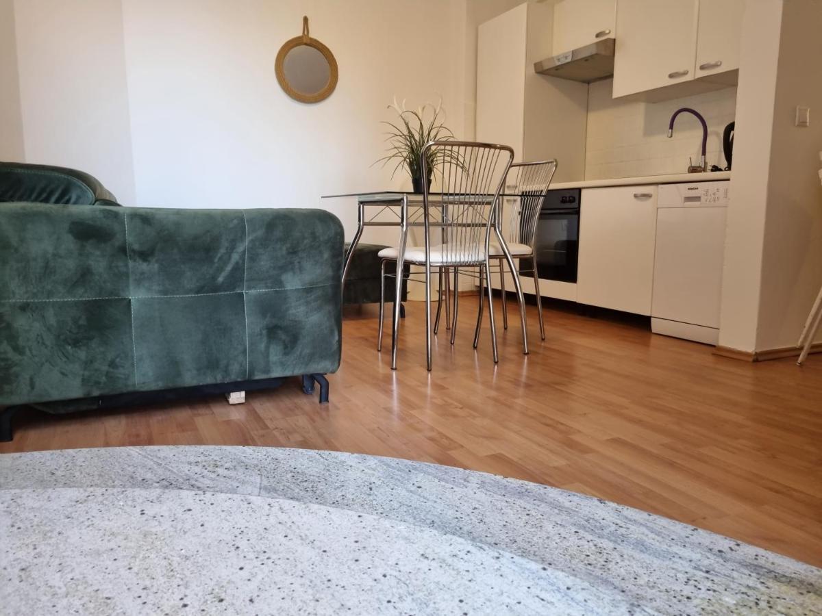 Appartamento Moro Vrbnik 2 Esterno foto