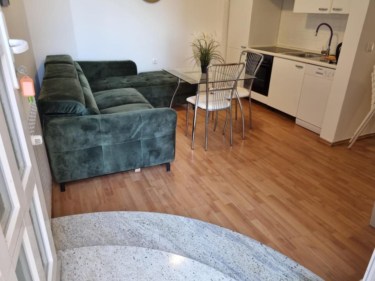 Appartamento Moro Vrbnik 2 Esterno foto